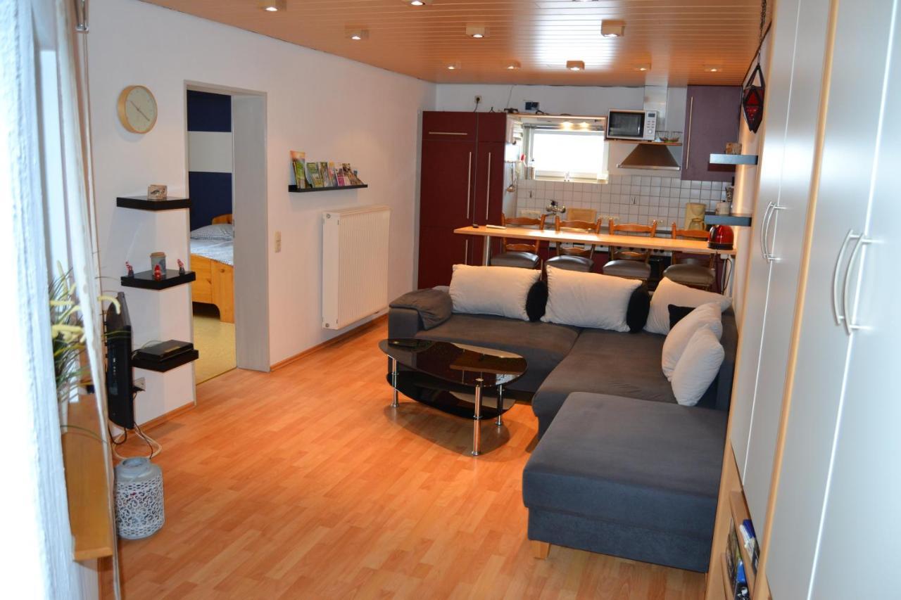 Appartement Ferien Bei Freunden Im Holzhaus à Montjoie Extérieur photo