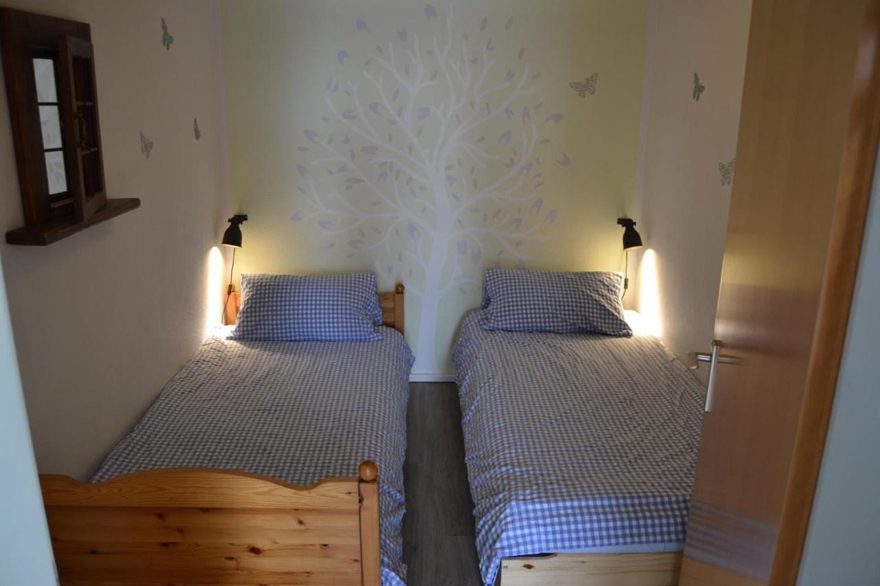 Appartement Ferien Bei Freunden Im Holzhaus à Montjoie Extérieur photo